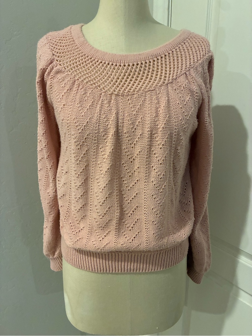 Women's Blush Knit Scoop Neck Sweater